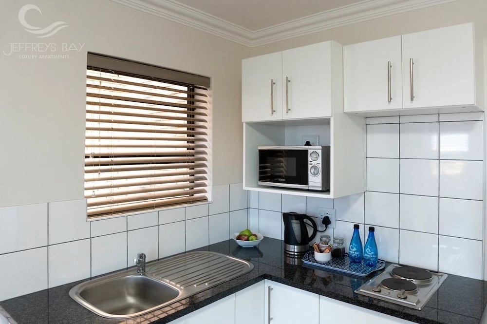 Фото Jeffreys Bay Luxury Apartments