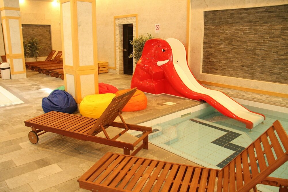 Фото 7 Pools SPA & Apartments