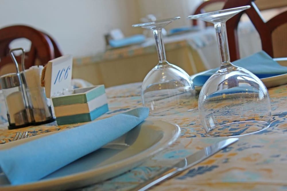 Фото Hotel Touring Misano Adriatico