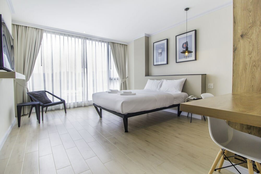 Фото Hataara Hotel