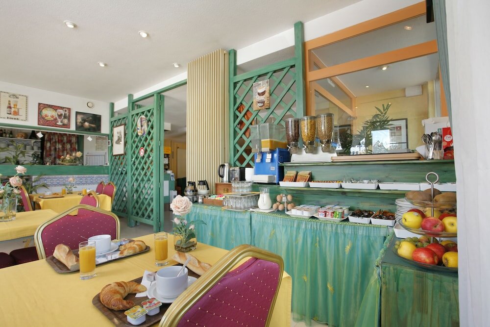 Фото Sure Hotel by Best Western Dole