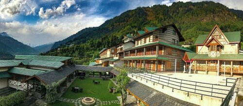 Отель ManuAllaya the Resortspa