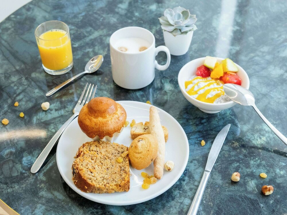 Фото Novotel Suites Montpellier