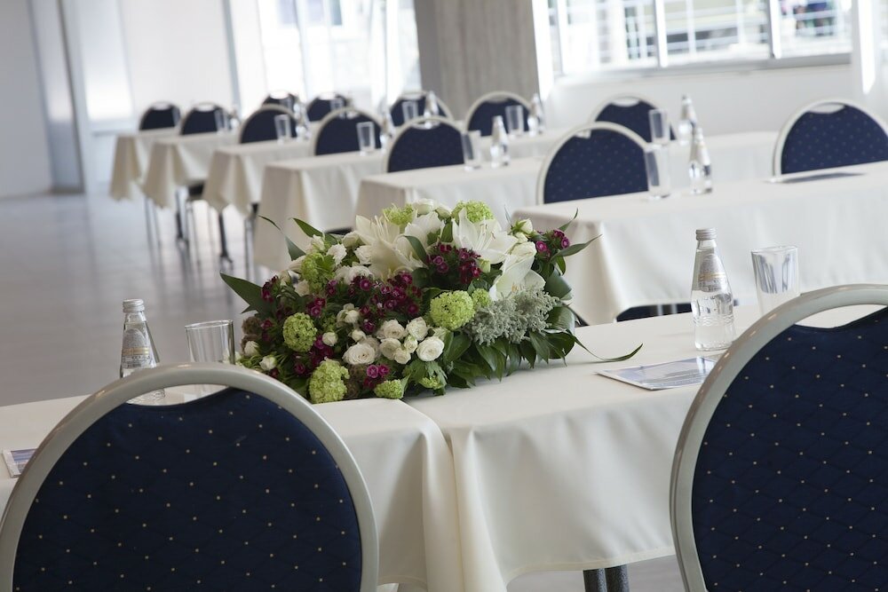 Фото Отель Sato Conference and Spa