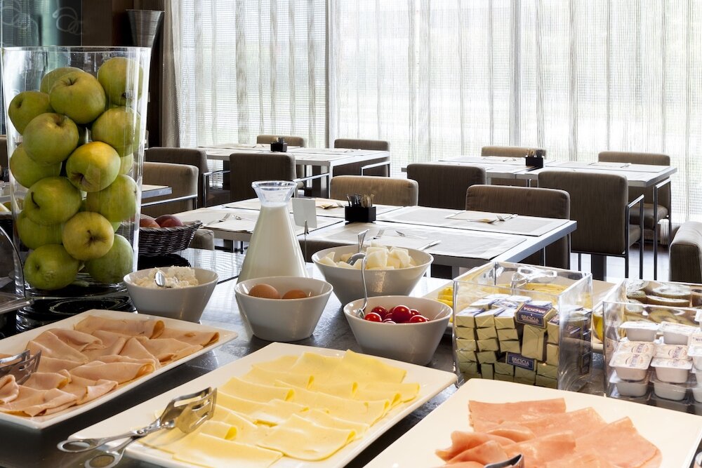 Фото Ac Hotel Padova by Marriott