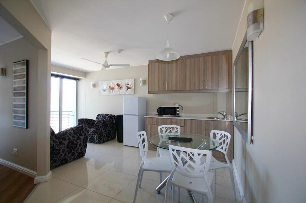 Фото Ocean Breeze Hotel