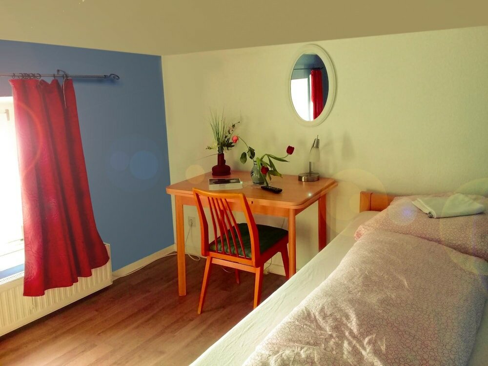 Фото A&s Ferienwohnungen Koblenzer Strasse