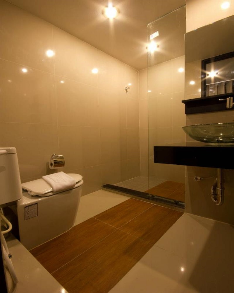 Фото Punyapha Place