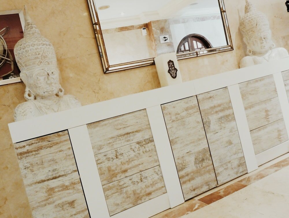 Фото Hotel Aeropuerto Sur