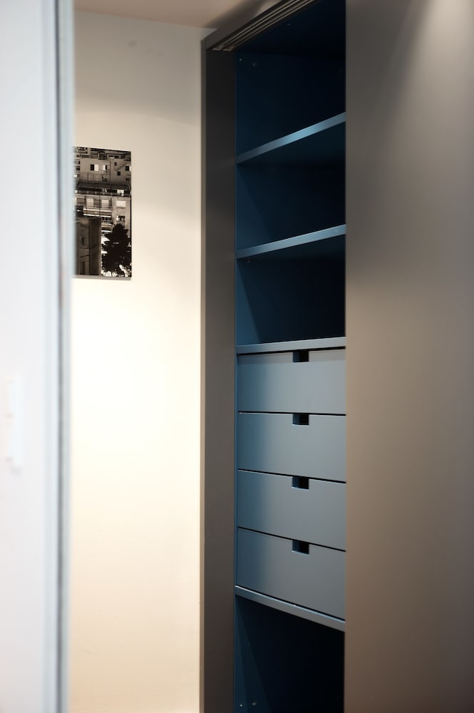 Фото Periscope Hotel