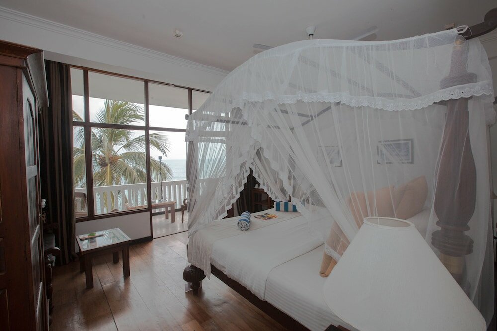 Фото Sea World Boutique Hotel