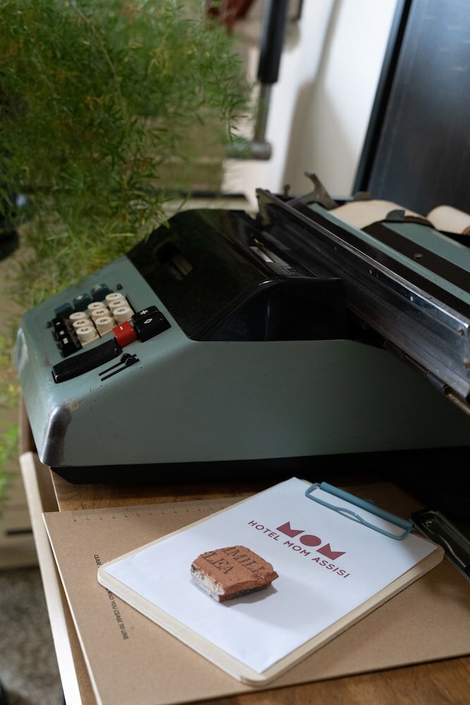 Фото Hotel Mom Assisi