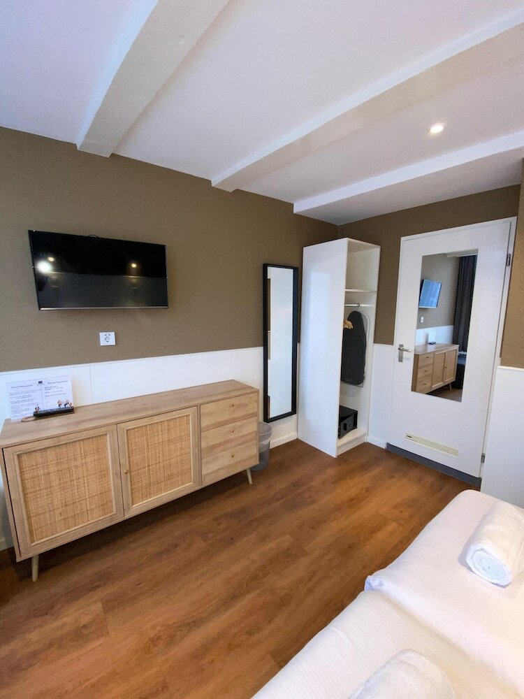 Фото Hotel Old Quarter