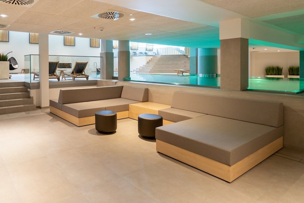 Фото Kongresshotel Potsdam am Templiner See