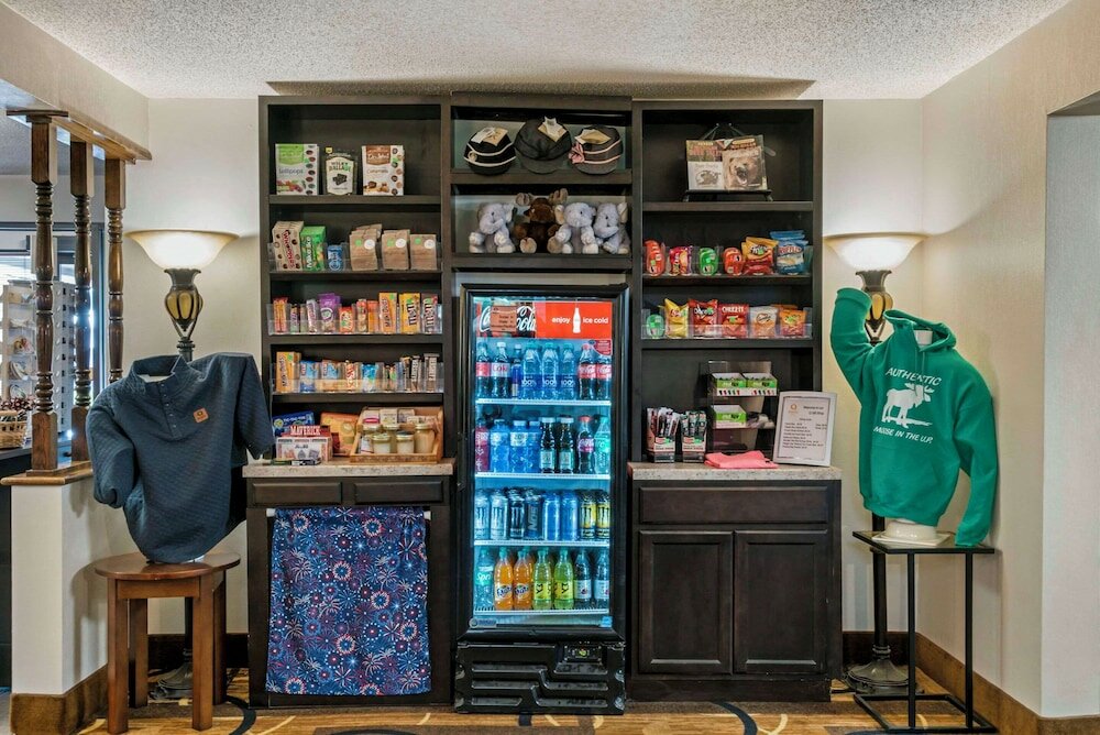 Фото Quality Inn Saint Ignace