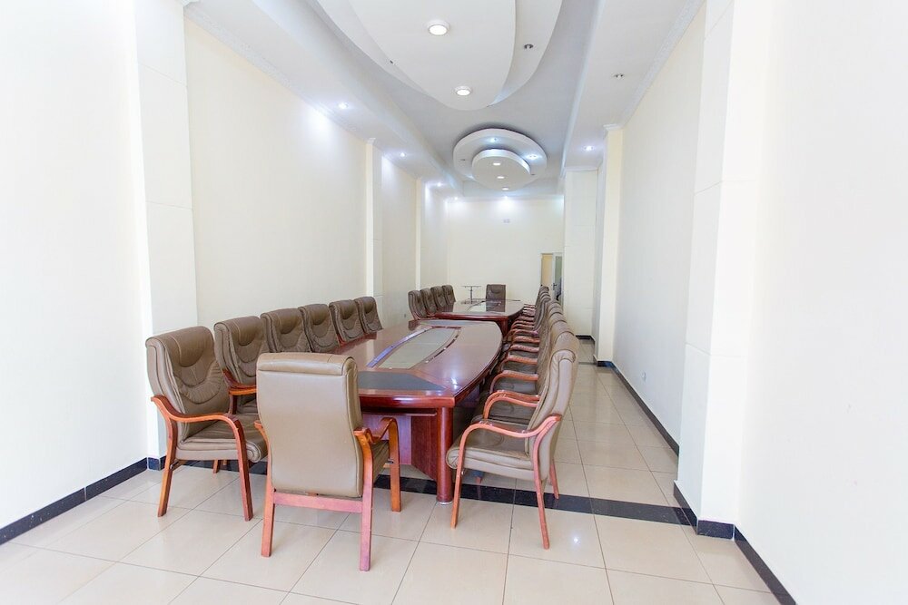 Фото The Mirror Hotel