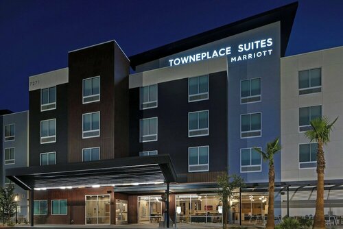 Гостиница TownePlace Suites by Marriott Phoenix Glendale Sports & Entertainment District в Финиксе