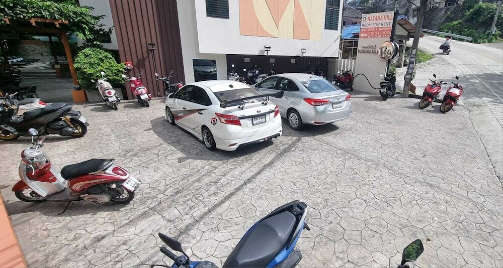 Фото Ratana Hill Patong