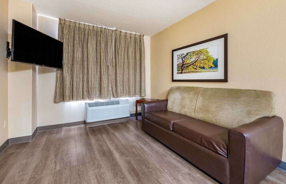 Фото Extended Stay America Suites Orlando Maitland Summit Tower B