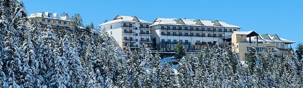 Фото Taj Theog Resort & SPA, Shimla