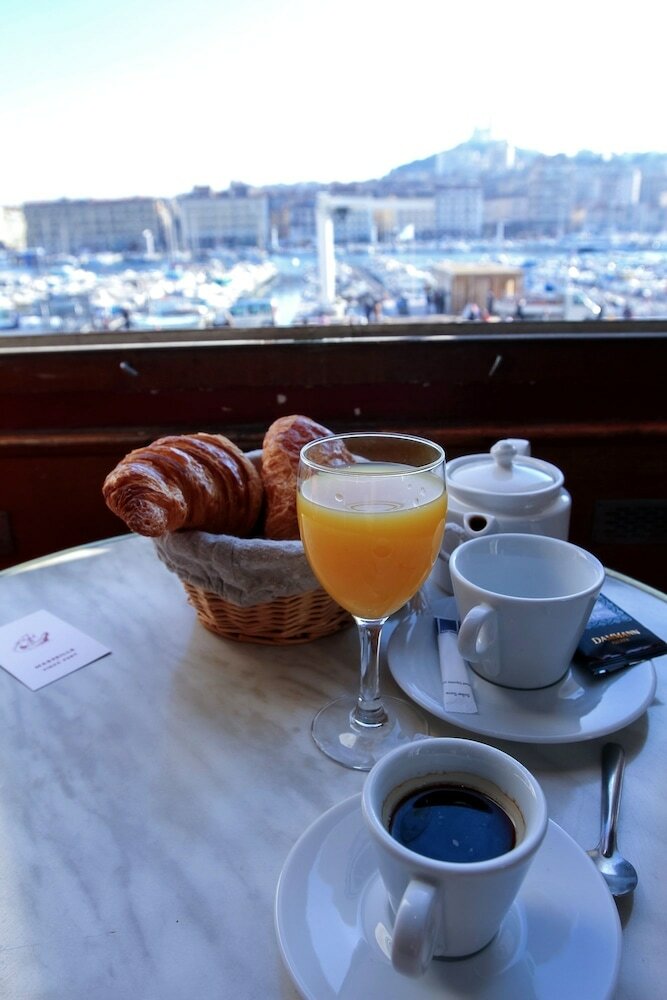 Фото Hotel Bellevue Marseille