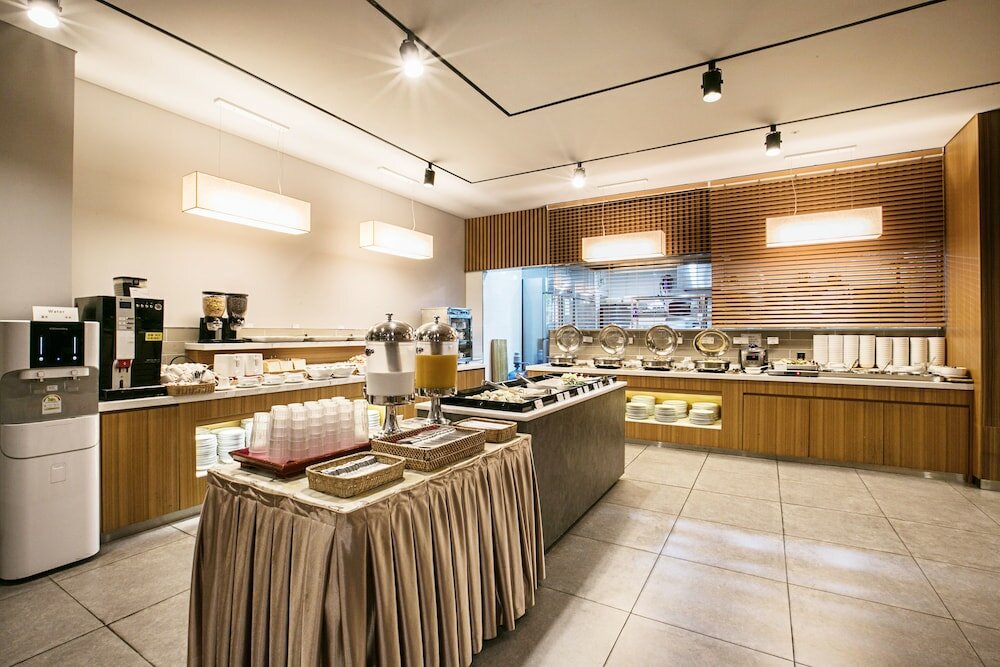 Фото Busan Tourist Hotel