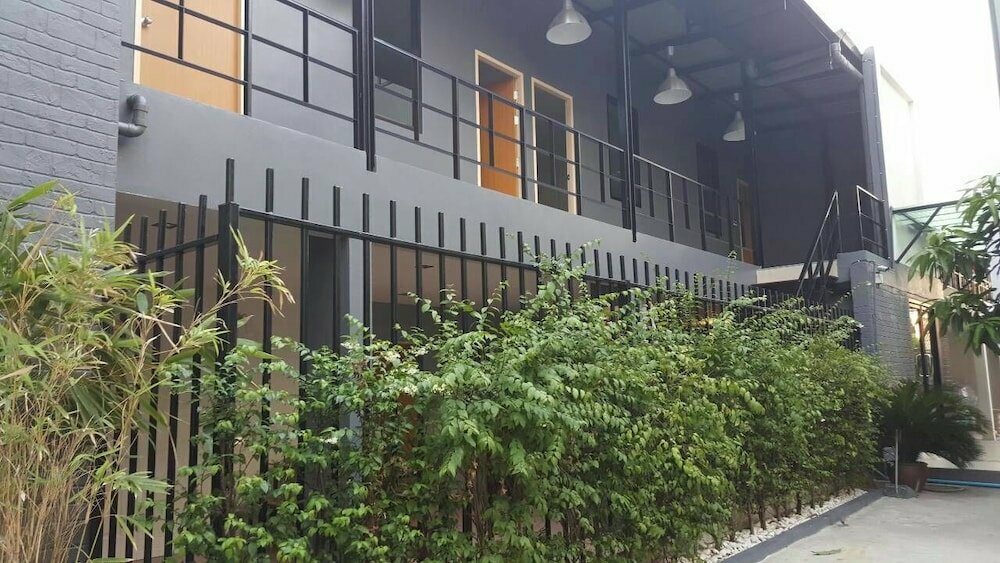 Hotel Varinda Hostel, Bangkok, photo