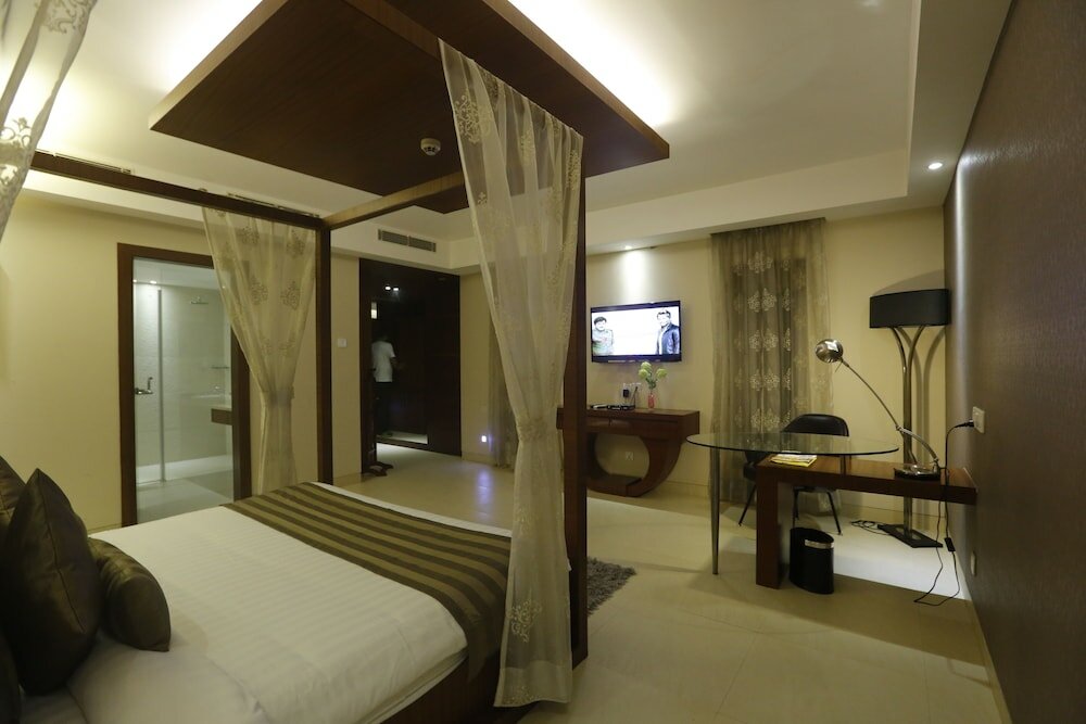 Фото Celesta Kolkata