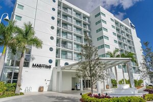 отель Maritime Hotel Fort Lauderdale Cruise Port