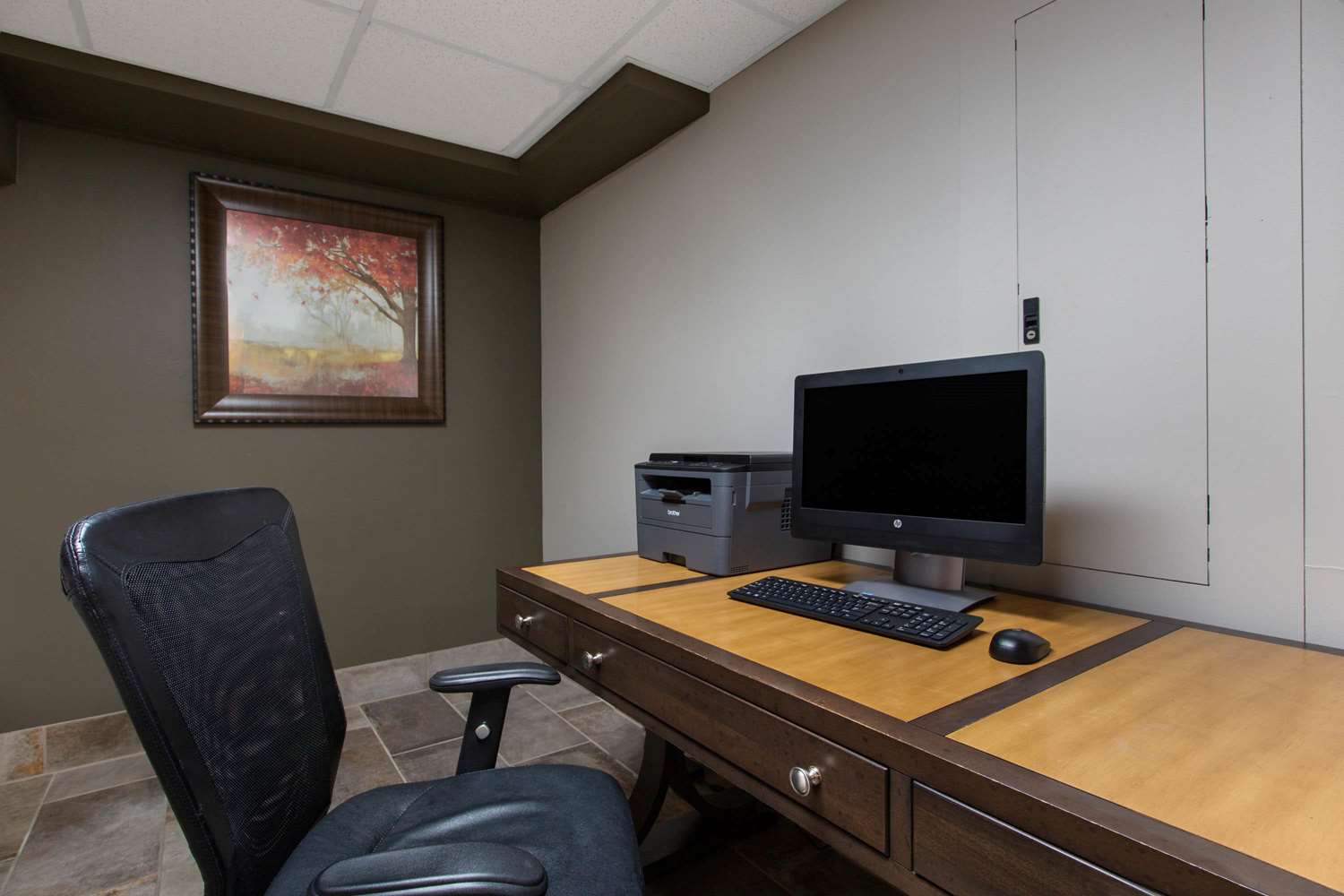 Фото AmericInn by Wyndham Apple Valley