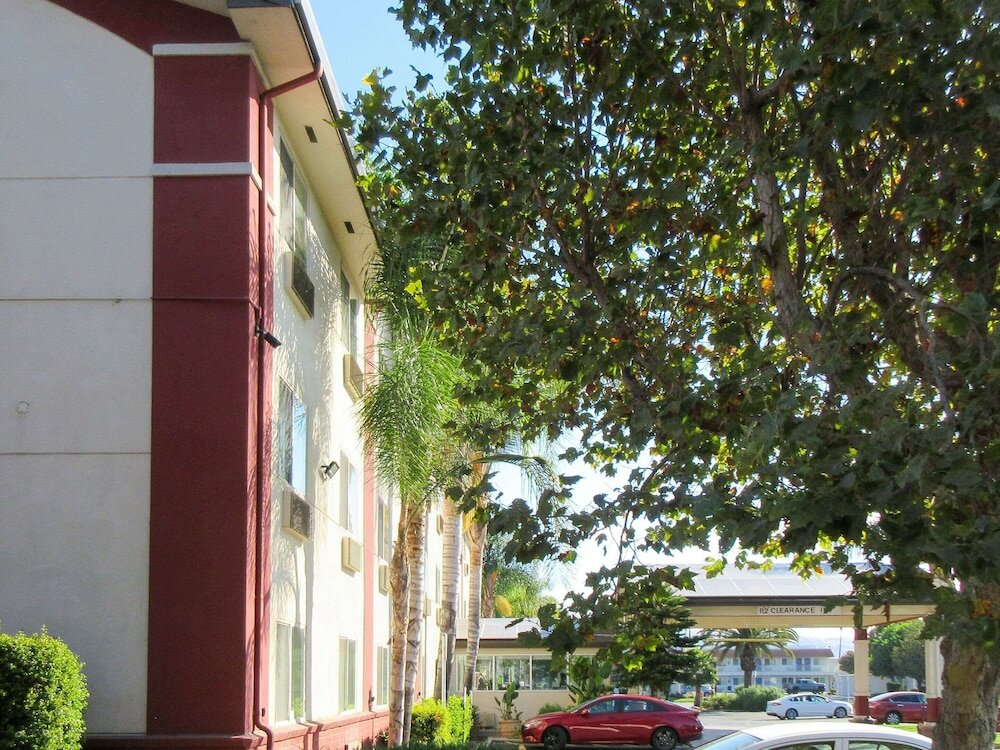 Фото Comfort Inn Gilroy