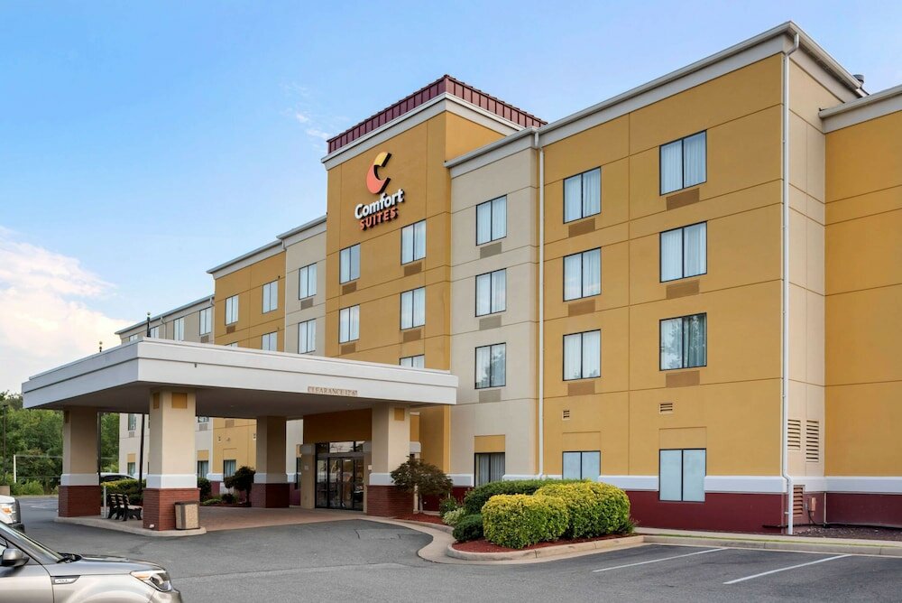 Фото Comfort Suites Fredericksburg North