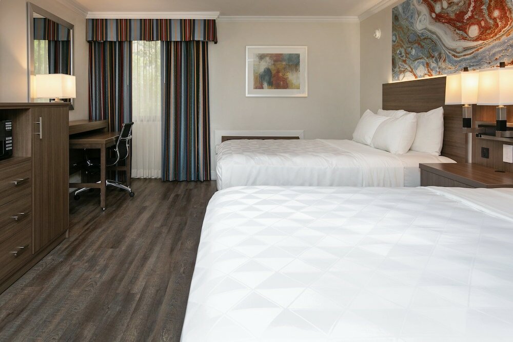 Фото Holiday Inn Executive Center-Columbia Mall, an Ihg Hotel