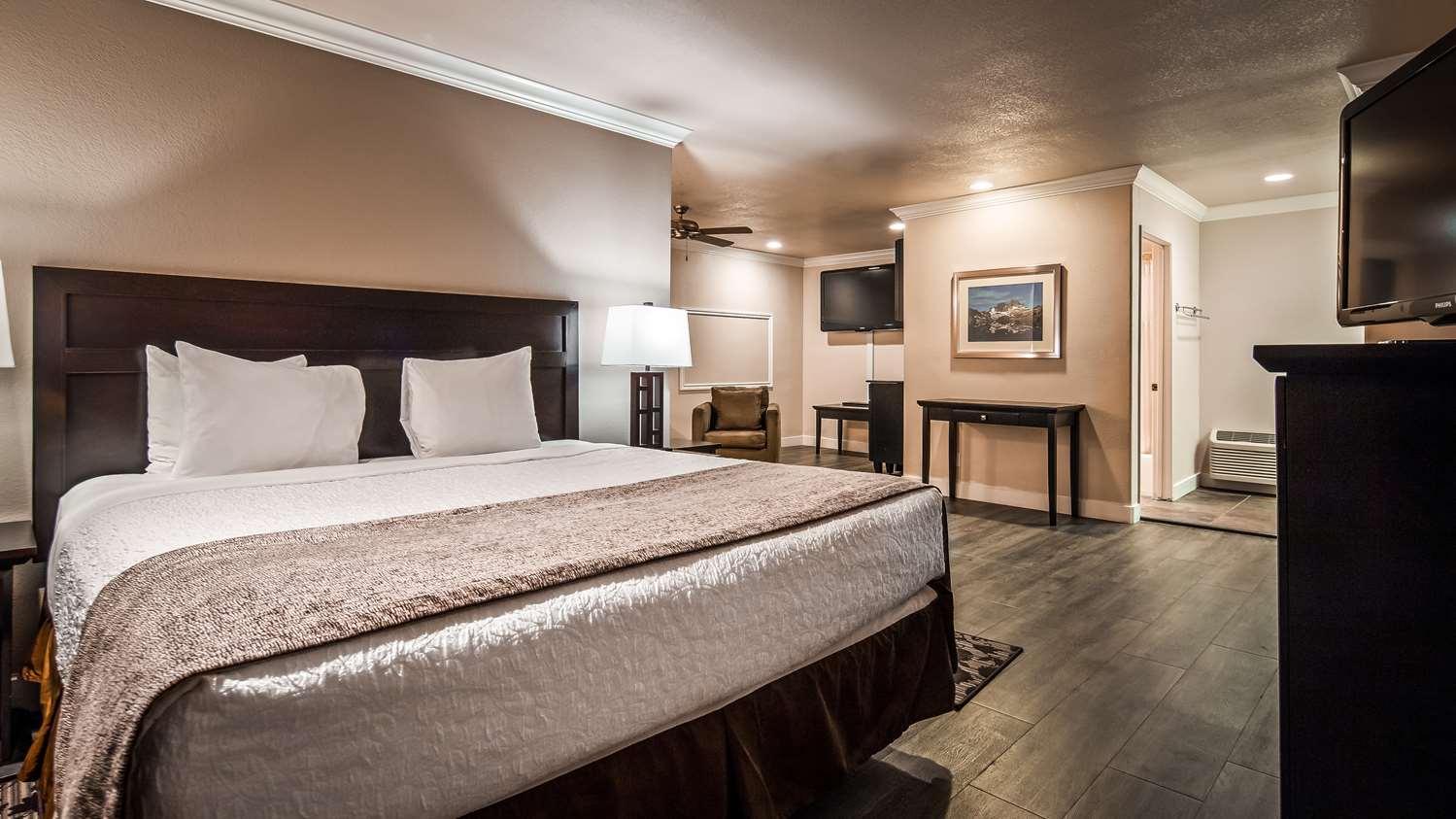 Фото Best Western Bishop Lodge