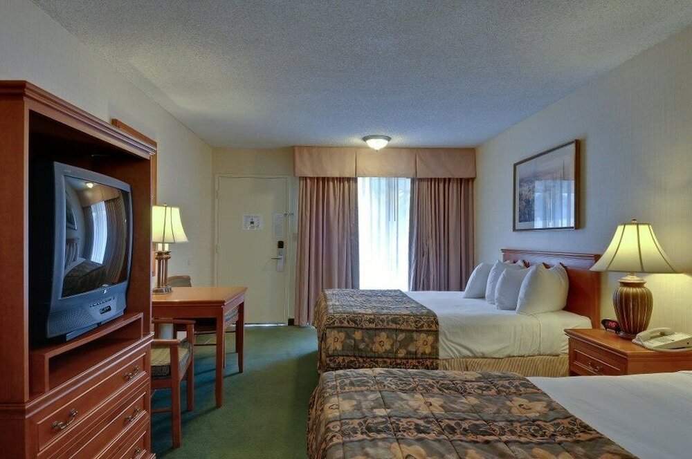 Фото Vagabond Inn Ventura