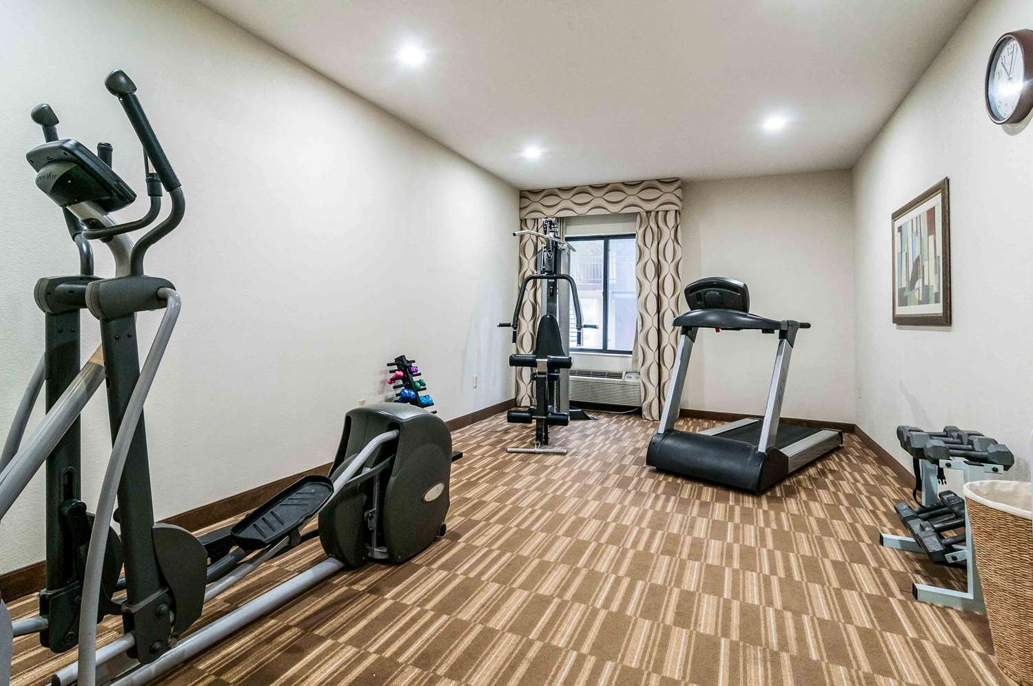 Фото Comfort Inn & Suites University South