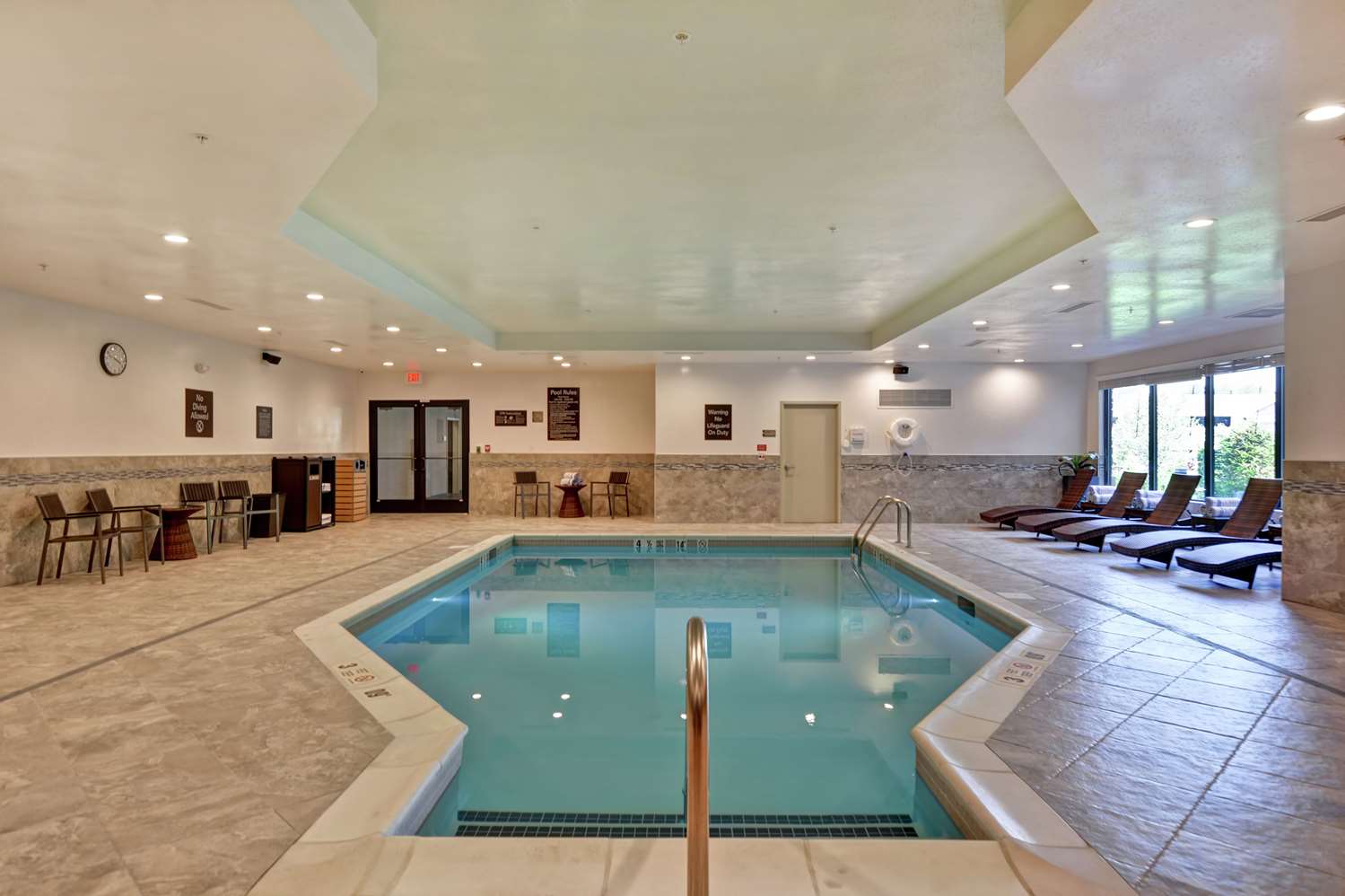 Фото Homewood Suites by Hilton Poughkeepsie