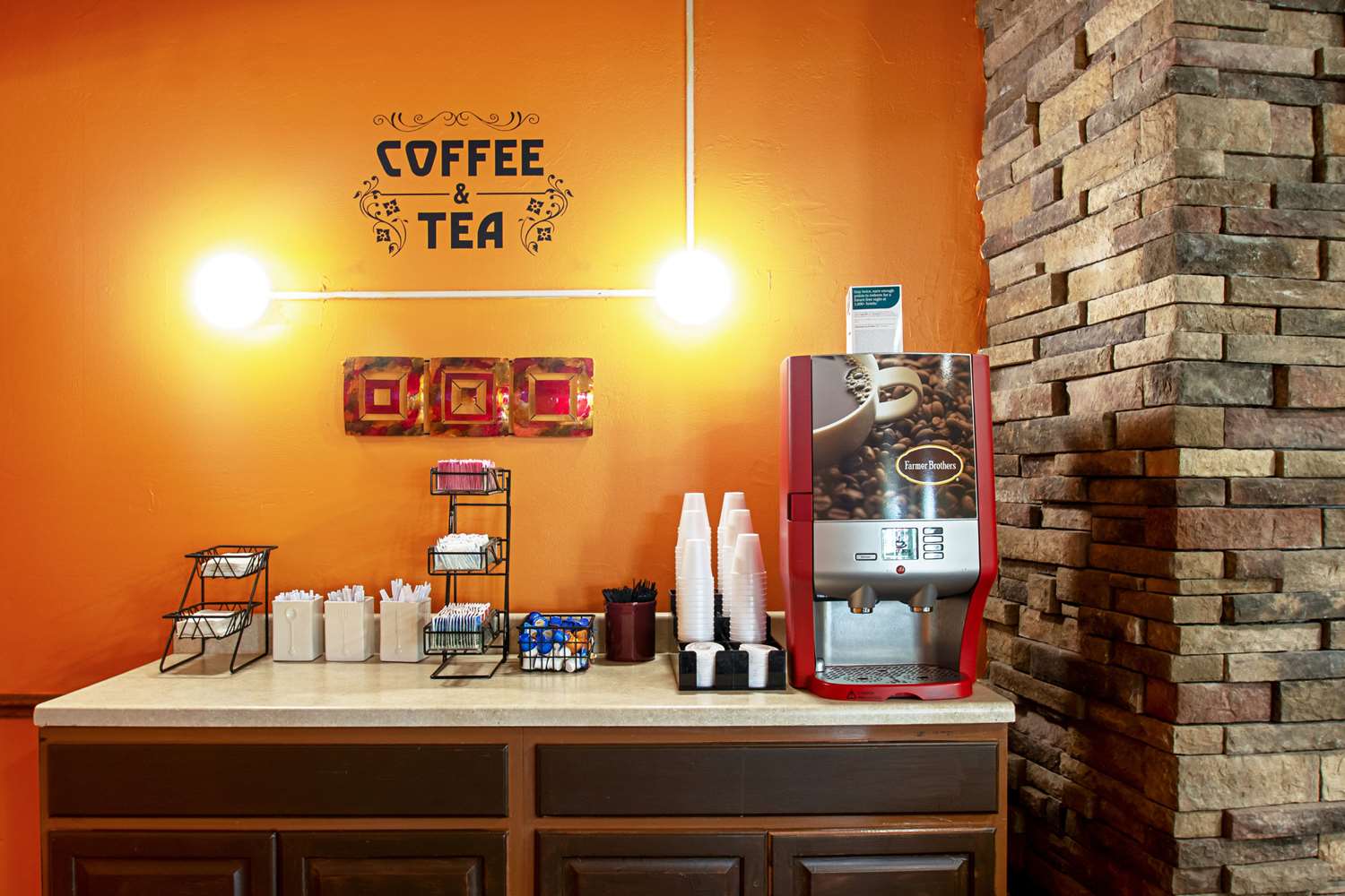 Фото Travelodge by Wyndham Appleton