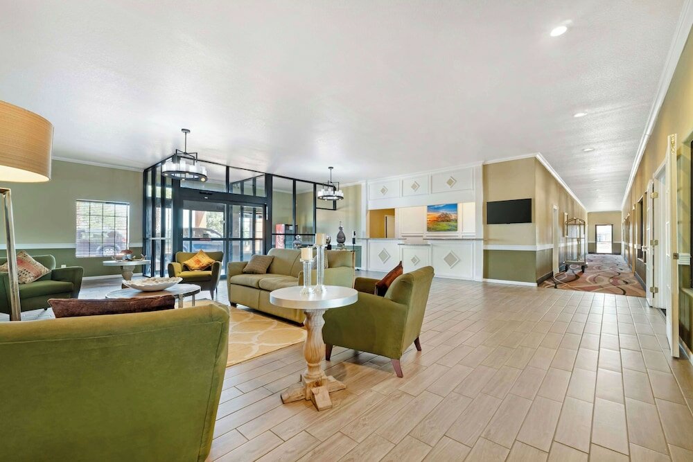 Фото Best Western Hebbronville Inn