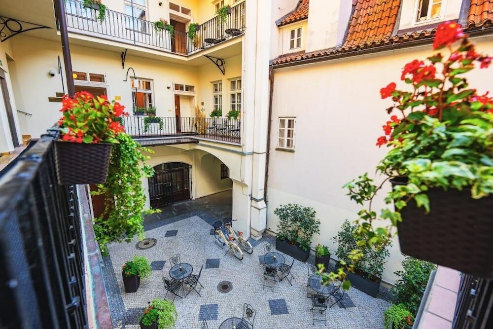 Фото отеля 3