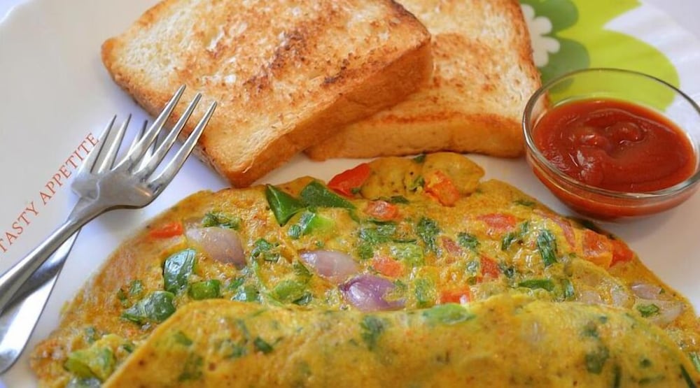 Фото Hotel Golden Oasis Delhi