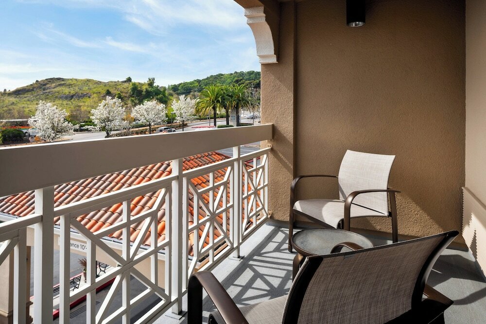 Фото Courtyard by Marriott Novato Marin/Sonoma