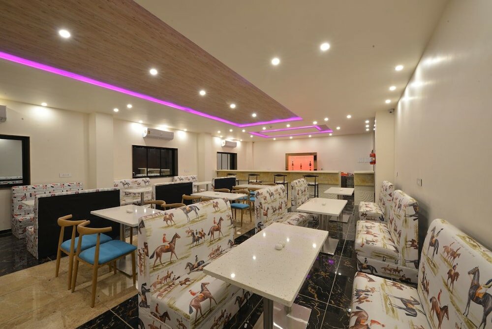 Фото The Fern Residency Parbhani