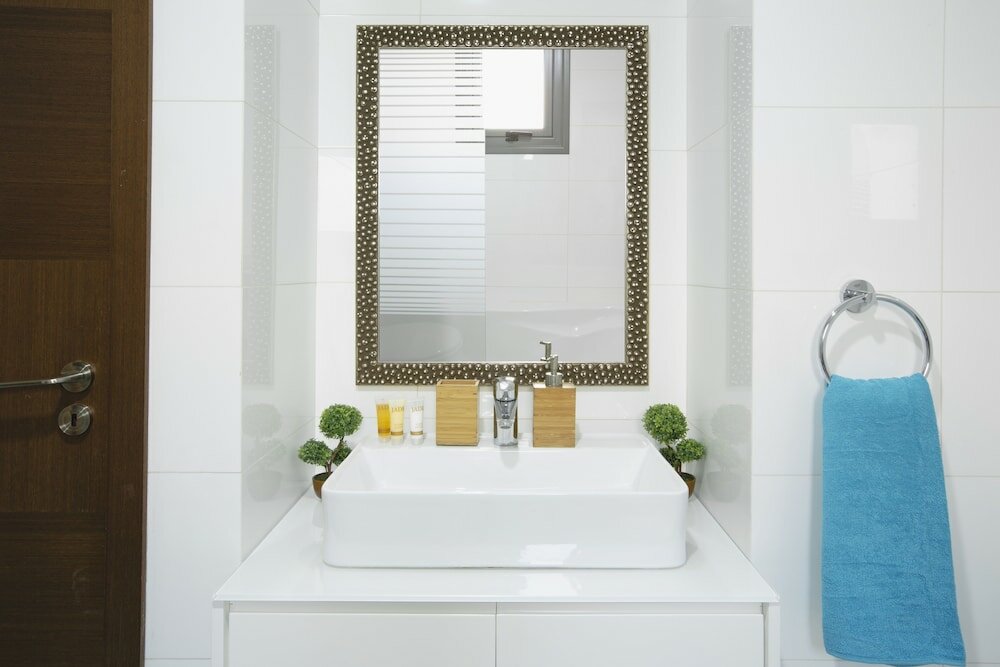 Фото Latchi Escape Hotel & Suites