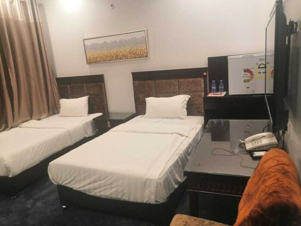 Фото Beautat Hotel