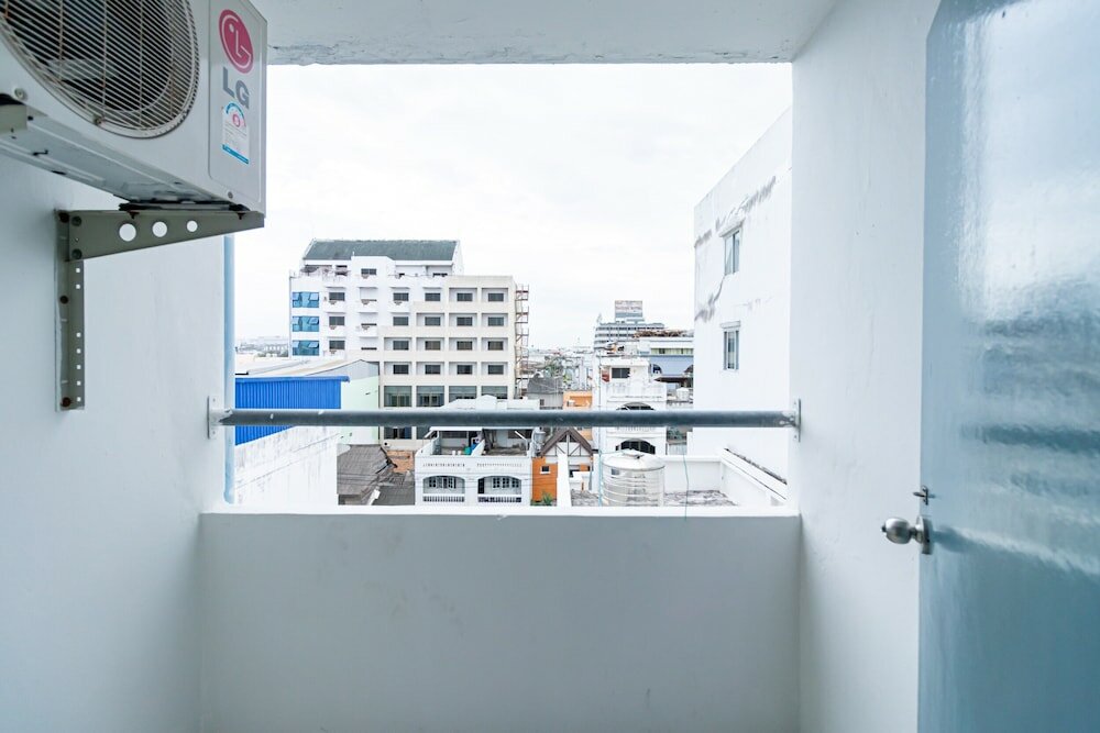 Фото Boonchai Mansion