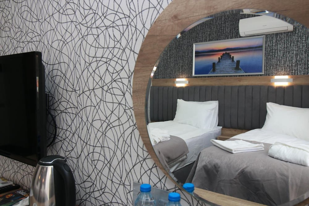 Фото Home Suites Baku — Halal Hotel