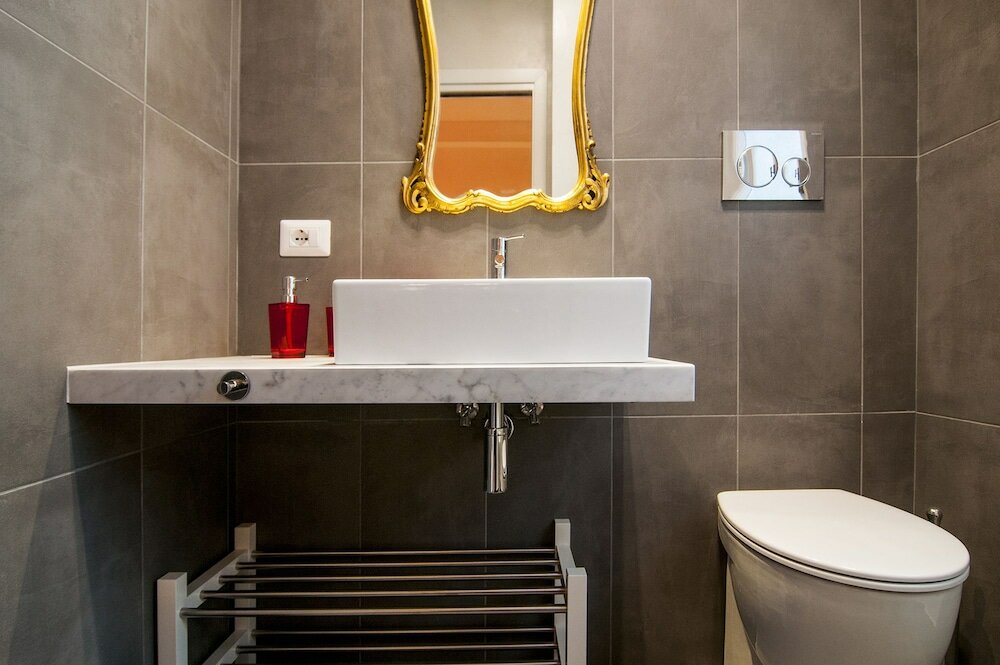 Фото San Pietro Bright Apartment