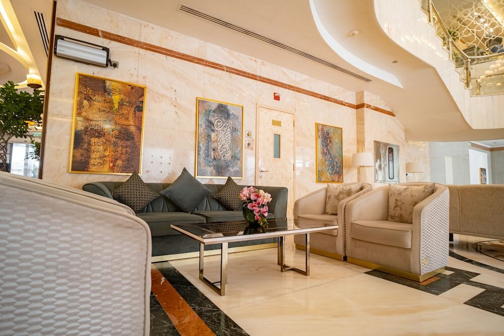 Фото Emaar Royal Hotel