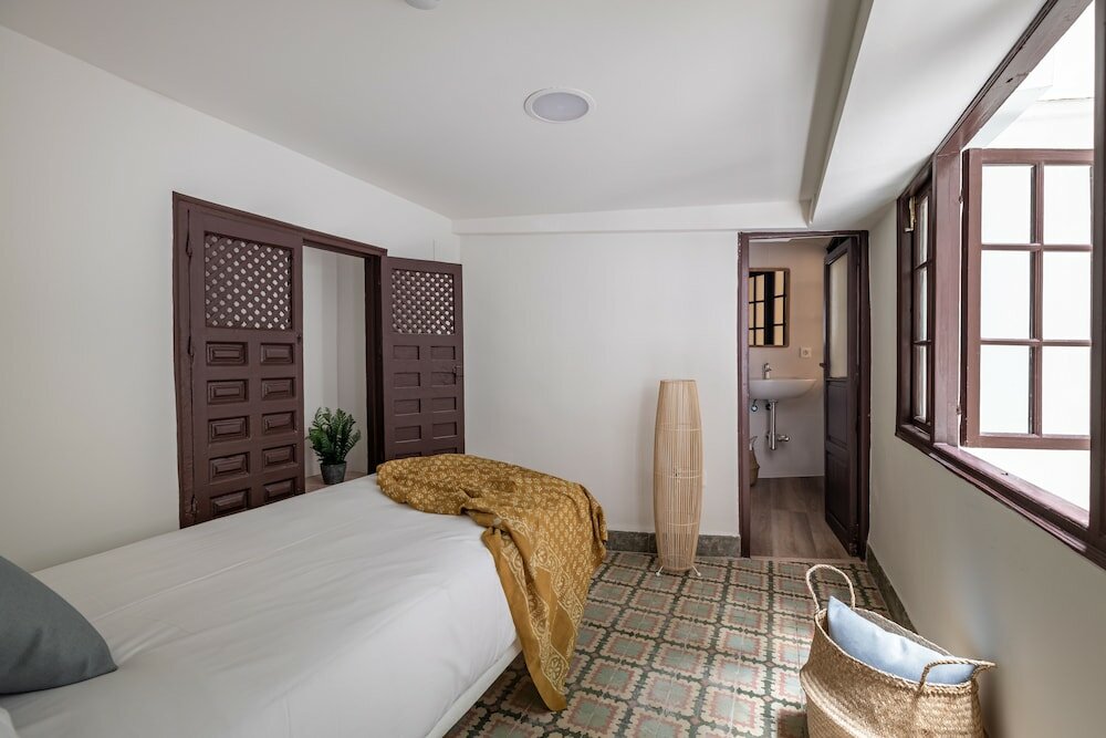 Фото Libere Malaga La Merced